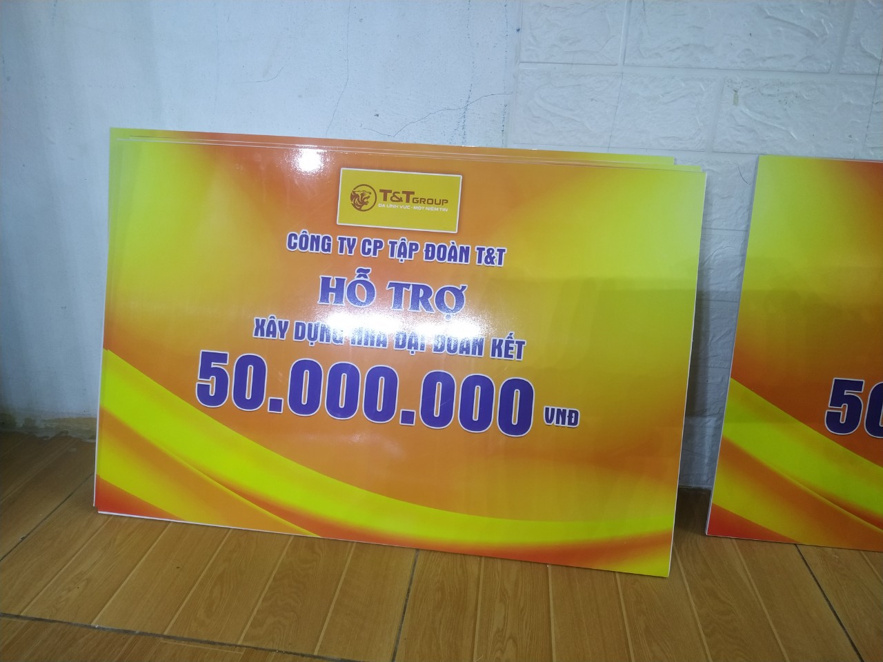 in bang trao giai thuong tap doan t&T